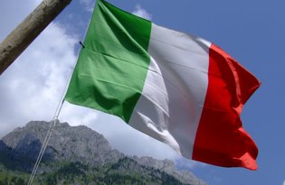 Come piegare la bandiera italiana