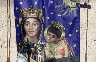 labaro della Madonna dell'Arco